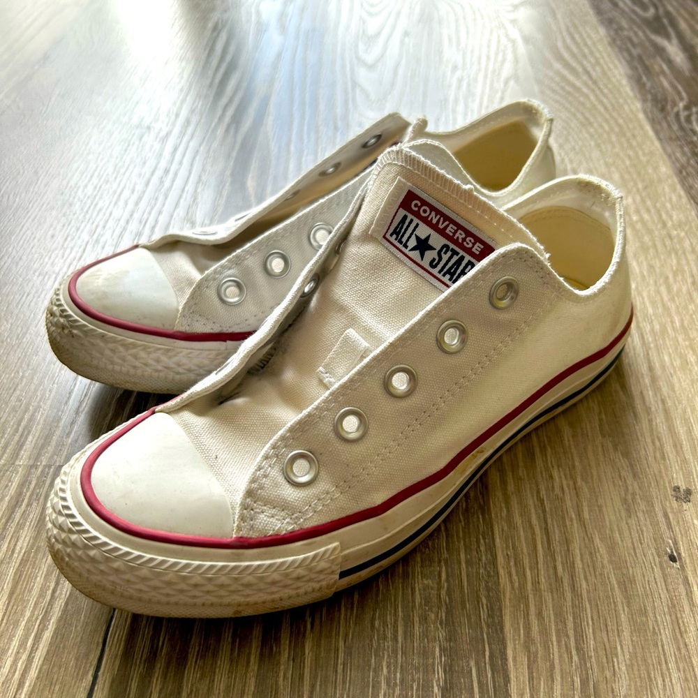 Converse sneaker size US 6